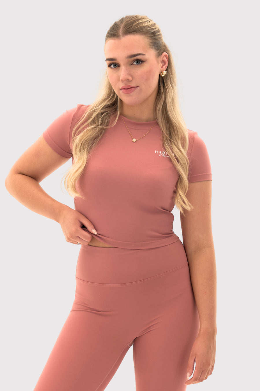 Crew Neck Short Sleeve Cropped Tee