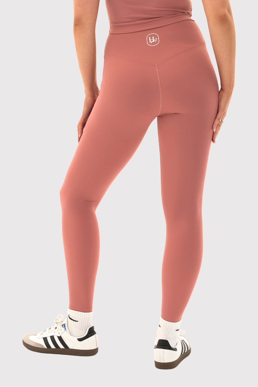 yoga pants