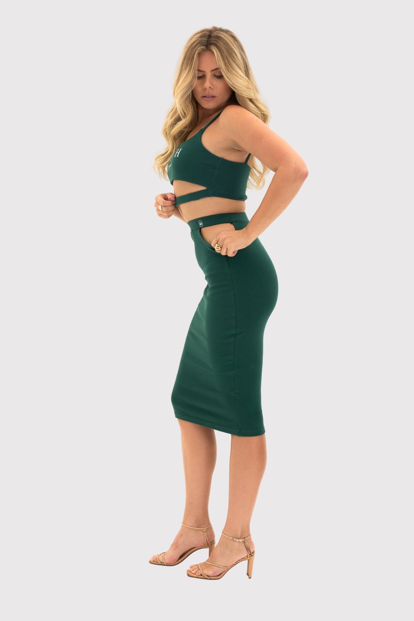 PeachLuxe™ Spaghetti Strap Cut-out Cropped Tank Top