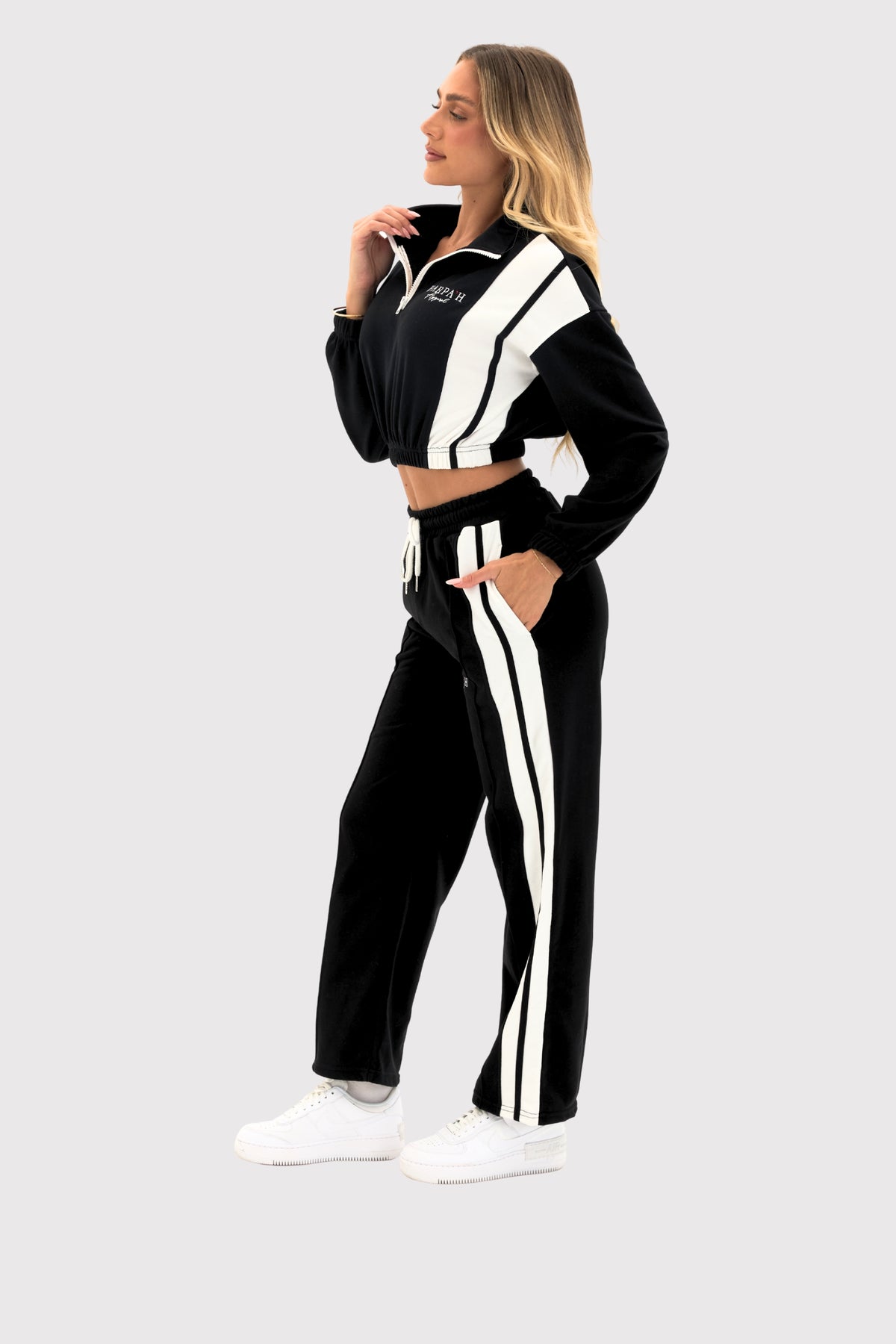 pullover sweater half zip