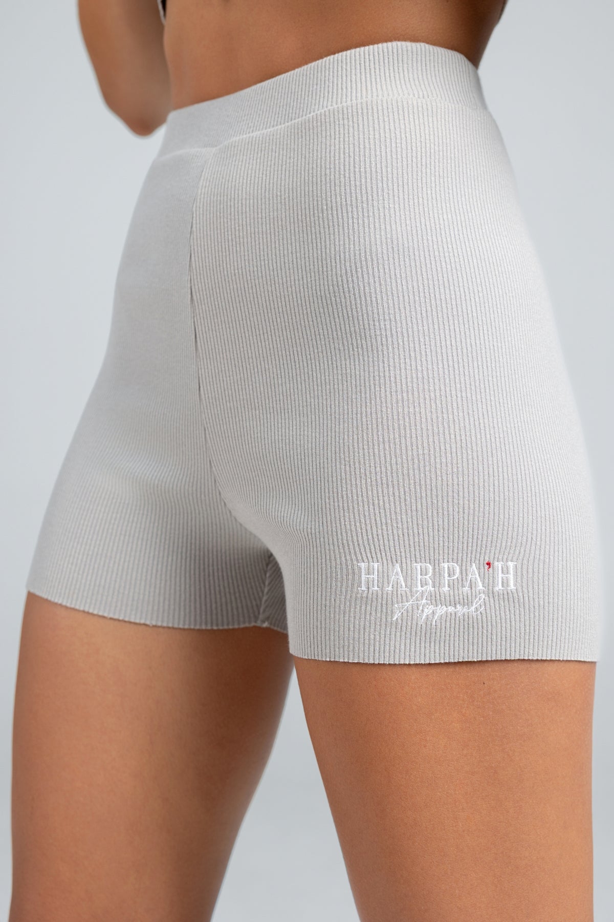Ribbed To Flatter